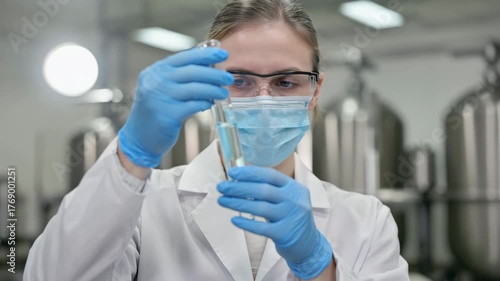Female Scientists in Laboratory Research and Innovation in Modern Science