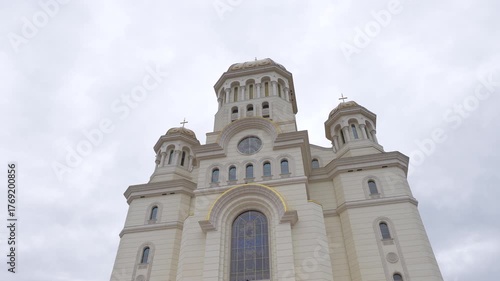 People’s Salvation Cathedral in Bucharest, Romania – majestic Orthodox church with golden domes and grand Byzantine-style architecture. 4 k video