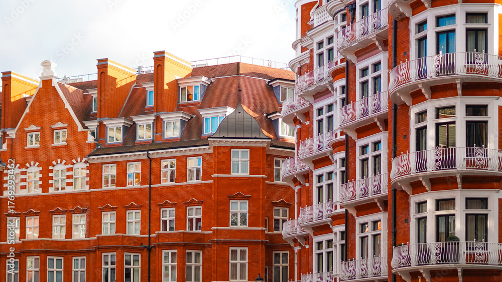 Fototapeta premium Old British architecture with rich details in the heart of central London