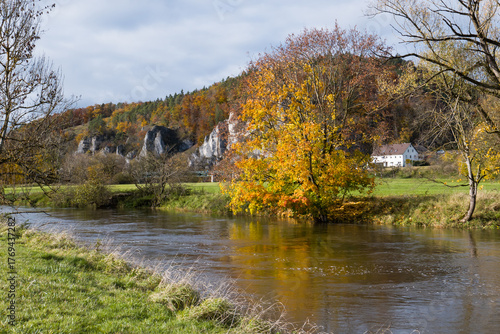 Obere Donau bei Gutenstein im Landkreis Sigmaringen (Schwäbische Alb)