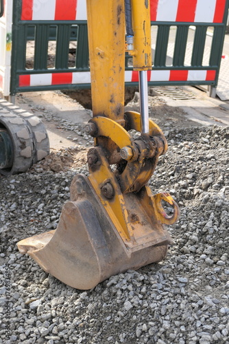 Baggerschaufel auf einer Baustelle