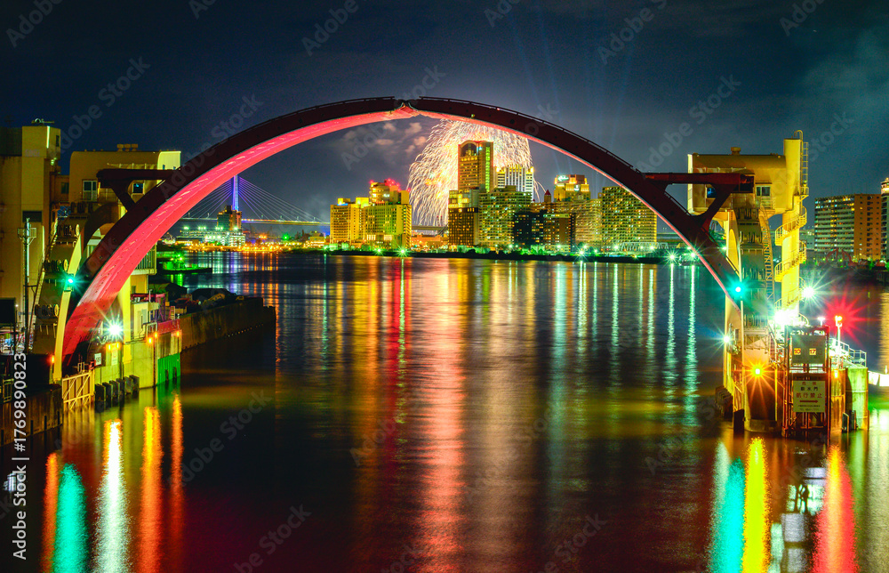 Obraz premium 安治川水門と夜景