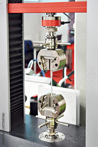 Electromechanical machines for testing materials for tensile