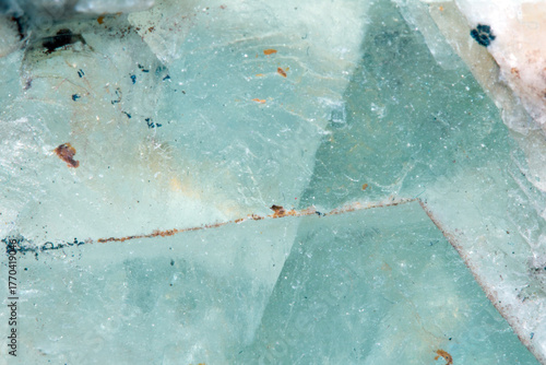 Foto Close up of crystal shards healing quartz geological natural healing stone