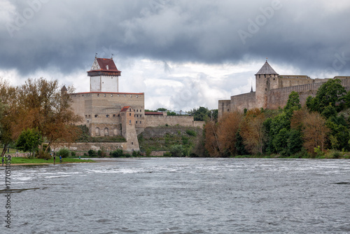 Ivangorod and Narva, two fortresses