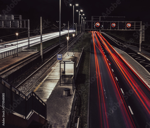 night traffic in the city