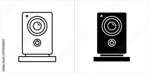 Smart speaker with voice assistant for home automation