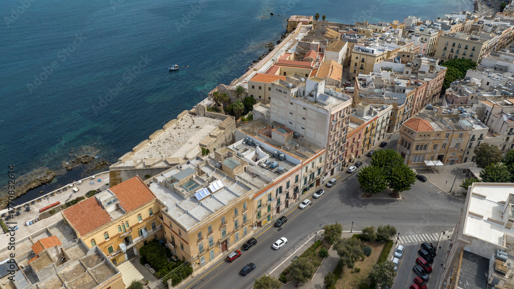 Obraz premium Aerial view of houses, buildings and apartments on the seafront in Trapani, Sicily, Italy.
