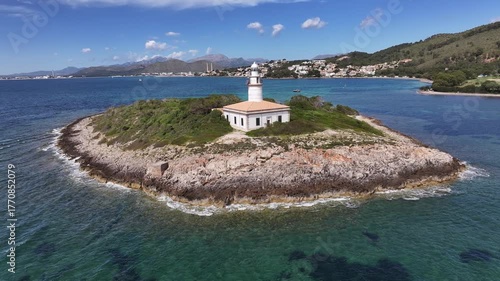 Faro del Islote de Alcanada en Alcudia, Mallorca, Islas Baleares