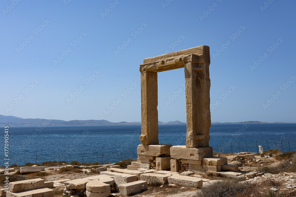 Fototapeta premium Naxos, Temple of Poseidon