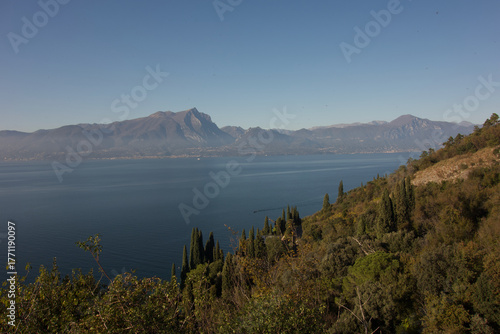 Lake Garda/Lago di Garda with mountains