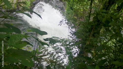 Wallpaper Mural Costa Rica La Paz Waterfall Gardens A side view of the top of Magia Blanca falls 25 Slow Motion Torontodigital.ca