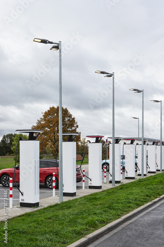 Ladesäulen für Elektroautos