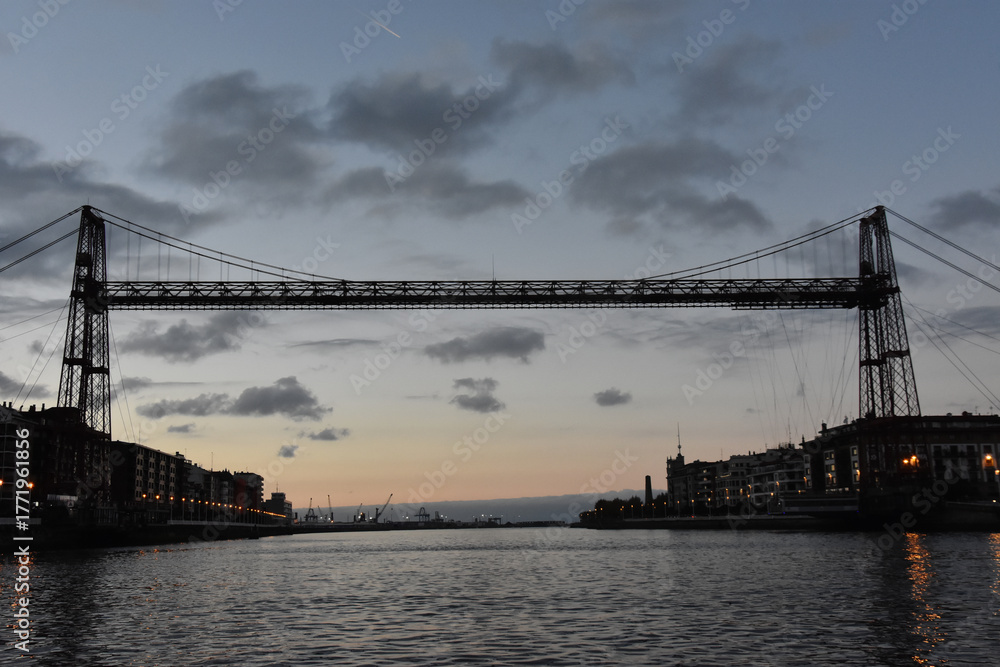 Fototapeta premium le plus vieux pont transbordeur du monde Biscaye, Espagne 