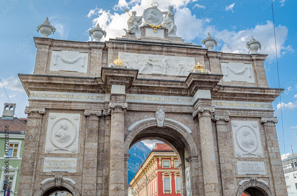 Obraz premium The Triumphal Arch in Innsbruck, Austria