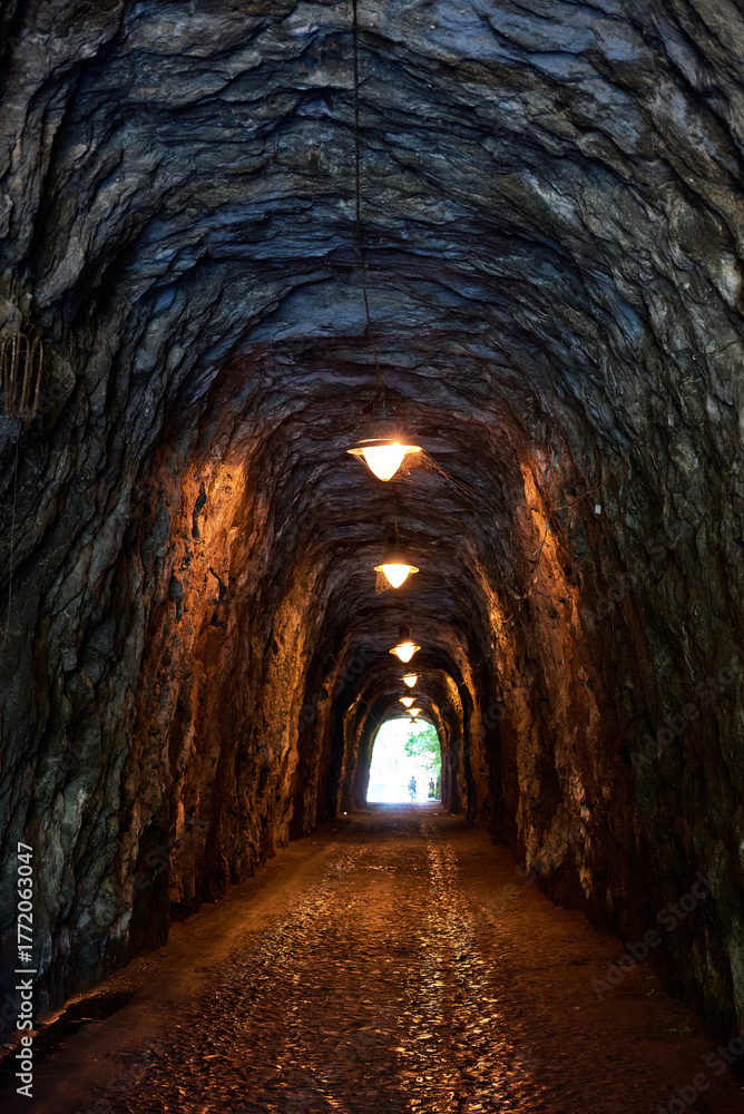 Obraz premium Túnel que Chora, Conservatória, Valença, Rio de Janeiro - RJ.