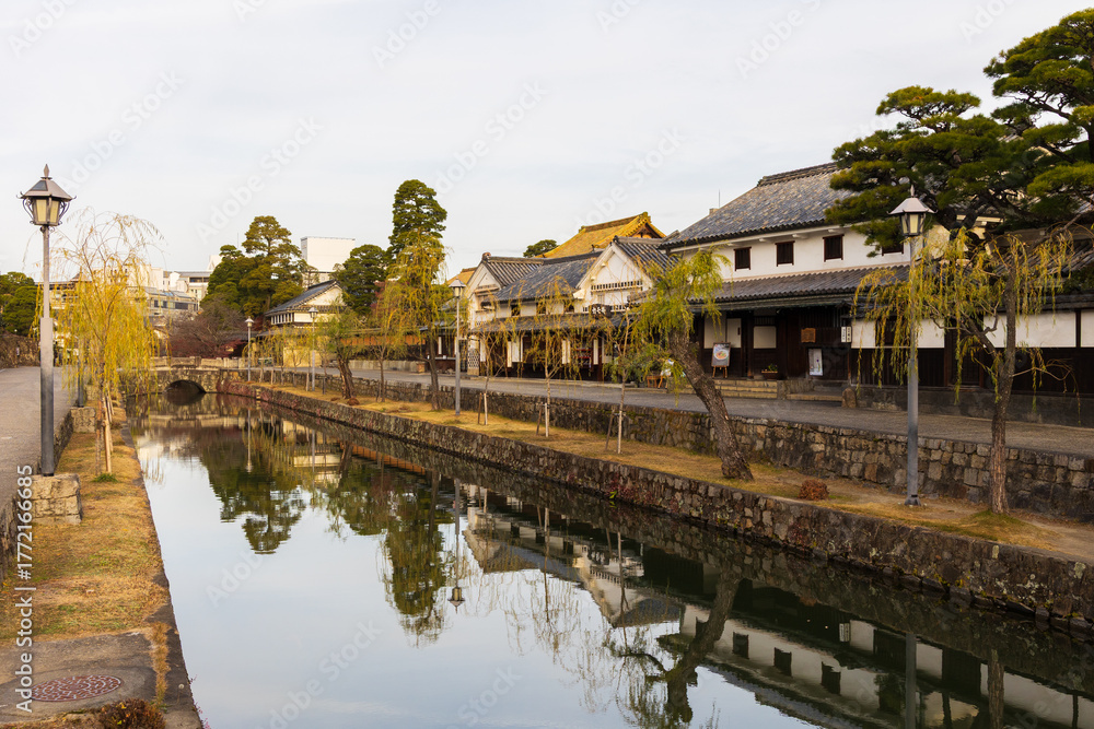 Obraz premium 日本の風景・秋 岡山県倉敷市 倉敷美観地区