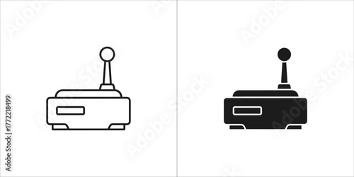 Router vector linear icon wireless internet modem