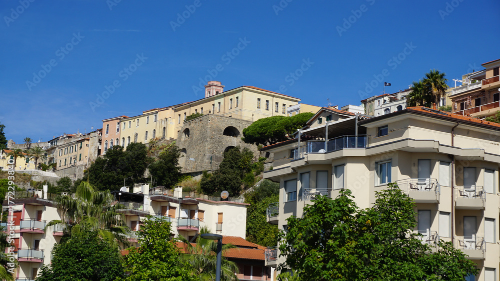 Obraz premium Colorful houses in old town of Ventimiglia in a beautiful summer day, Italy