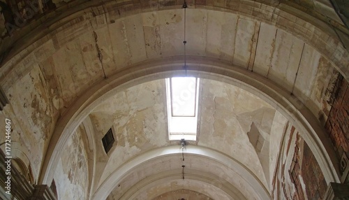 Flygen Plaster Vault Arch With Skylight: Tonal Whites and Contemplative Calm