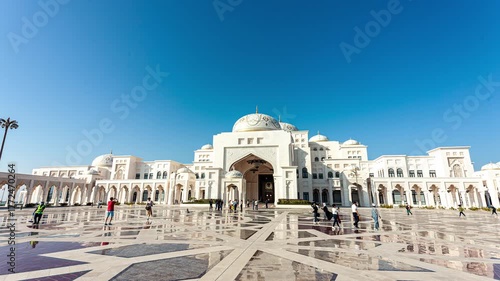 Daytime hyperlapse of Qasr Al Watan Presidential Palace in Abu Dhabi under clear blue sky