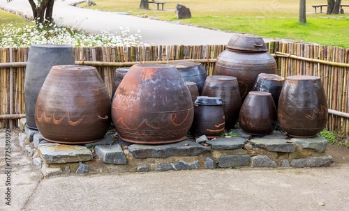 Obraz na plátně old wooden barrel crock
