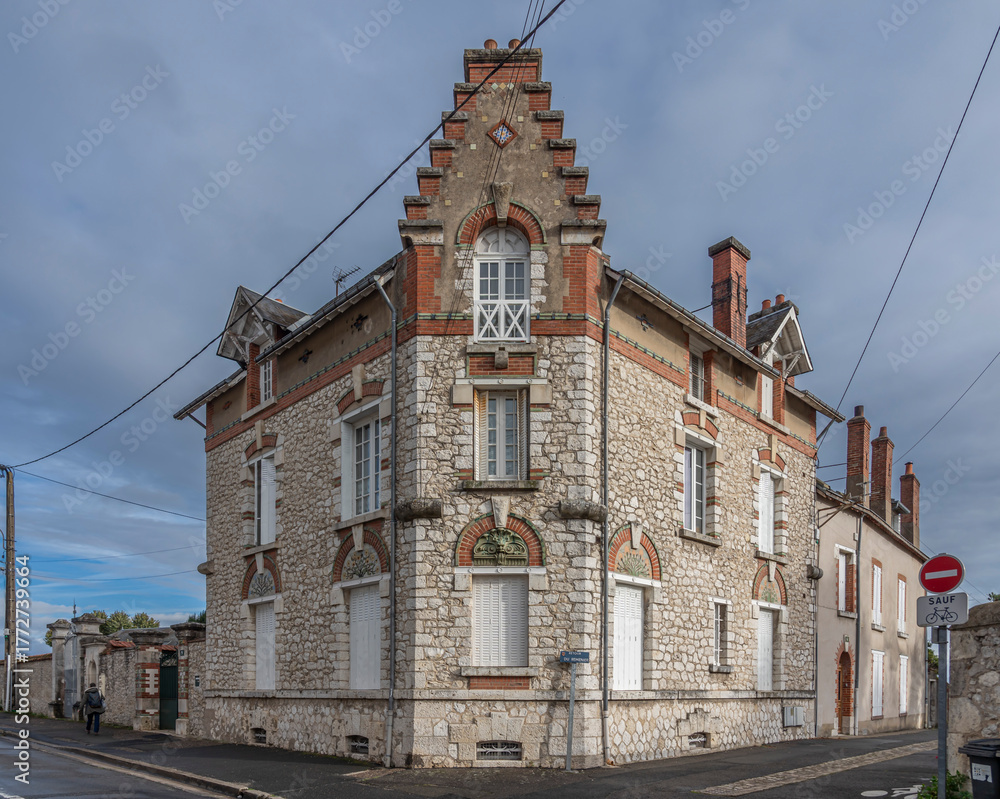 Obraz premium Blois, France - 10 27 2025: Detail view of the facade of a typical Art Deco style house