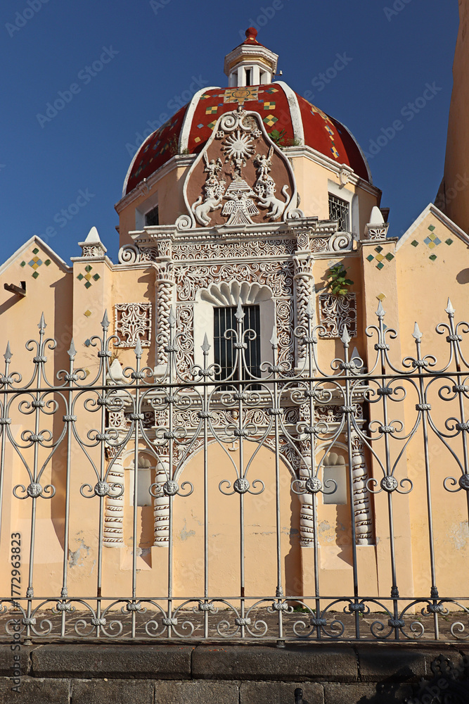 Obraz premium Fachada de la iglesia de 