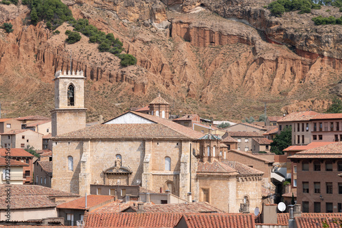 Daroca, vista de la basilica de los sagrados corporales, casco antiguo, Zaragoza, Aragón, España.