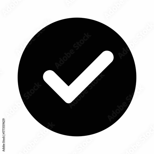 Segno di spunta bianco su sfondo circolare nero, simbolo di approvazione e successo.