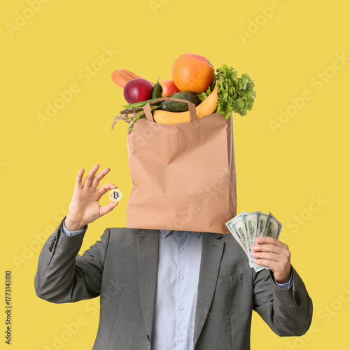 Handsome businessman with b...