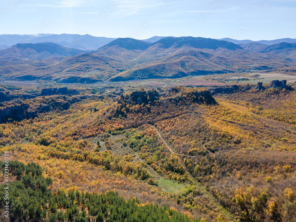 Naklejka premium Autumn Aerial view of Belogradchik Rocks, Bulgaria