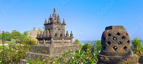 Bild auf Leinwand temple near the ngobaran beach in Yogyakarta.