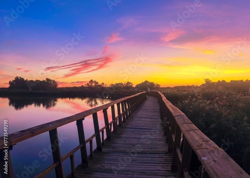 Atardecer en el lago. Parque Nacional Tablas de Daimiel. Ciudad Real. España.