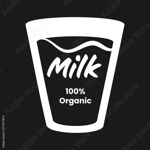 This infographic highlights the importance of choosing 100 percent organic milk for personal health and environmental conservation, showcasing the benefits of organic farming.