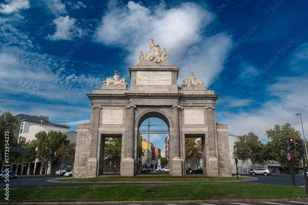 Obraz premium Toledo view door 