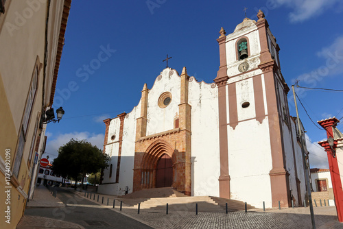 View of the old town of Silves with historic buildings, the old cathedral and the Castelo de Silves, Portimao region, Algarve Portugal