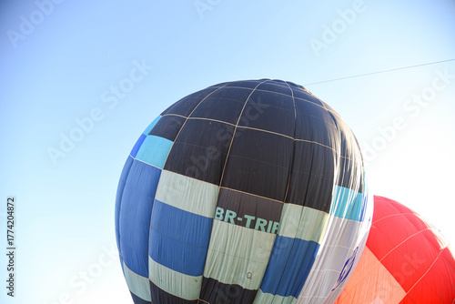 Cuadro en lienzo Balloons Being Inflated at Hot Air Balloon Festival