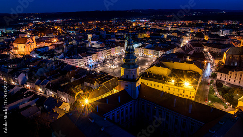 Fototapeta Naklejka Na Ścianę i Meble -  Kroměříž castle at night