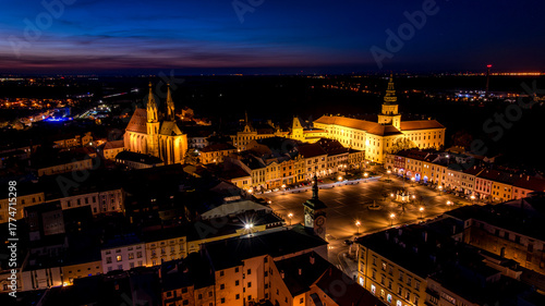 Fototapeta Naklejka Na Ścianę i Meble -  Kroměříž castle at night