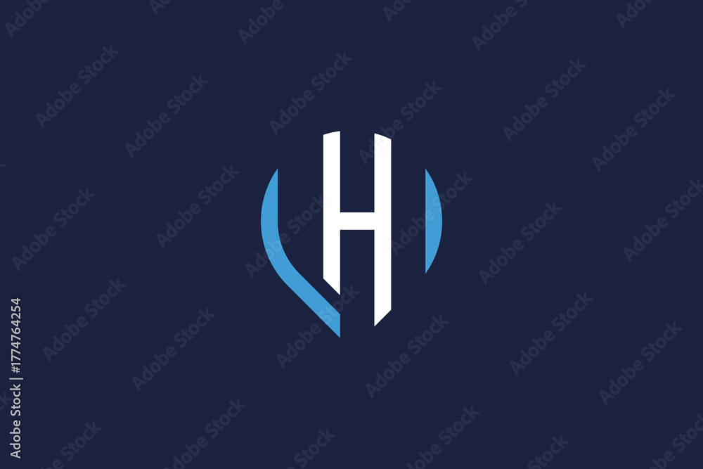 Fototapeta premium Letter H with Location Logo Icon Design Vector Template
