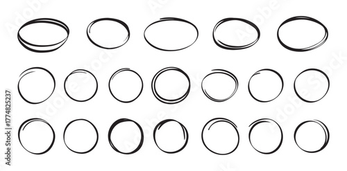 Highlight circle isolated hand drawn set . Doodle marker Collection of different black circles.