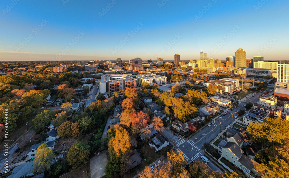 Obraz premium Aerial Drone Images of Downtown Raleigh North Carolina Skyline at Golden Hour: Travel, Architecture, Cityscape, Business, Real Estate