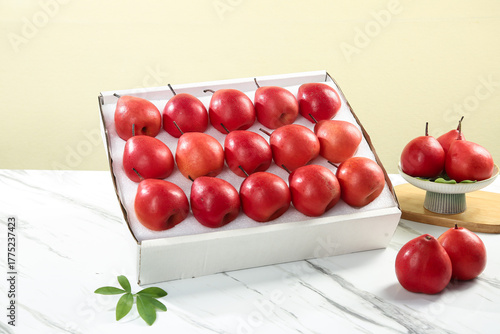 Slika na platnu Fresh Red Ruby Pears from New Zealand in Gift Box - Premium Imported Fruit with
