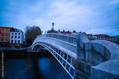 Canvas Print Ha'penny Bridge or Droichead na Life, refurbished 19th-century cast-iron span over River Liffey, Dublin, Ireland
