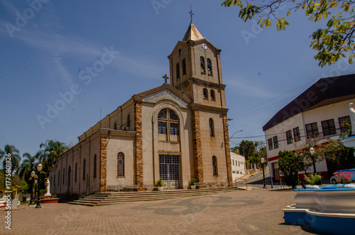 Facade of the Maria Estrela da Evangelização Parish, Santa Olimpia neighborhood, Piracicaba