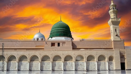 Al-Masjid an-Nabawi Madinah | Glorious Prophet’s Mosque under Golden Sunset Sky

Prophet Muhammad’s Mosque in Madinah | Green Dome and Minarets at Twilight Reflection