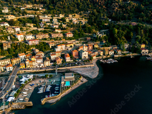 Φωτογραφία Aerial view of Argegno village on the shore of Lake Como at sunrise, Lombardy, I