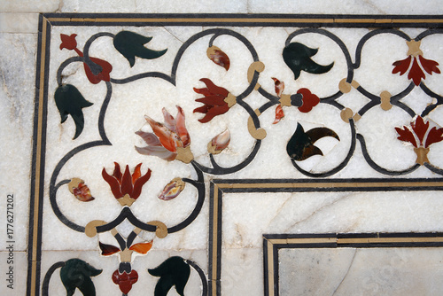 Quadro su tela pietra dura in taj mahal in agra india