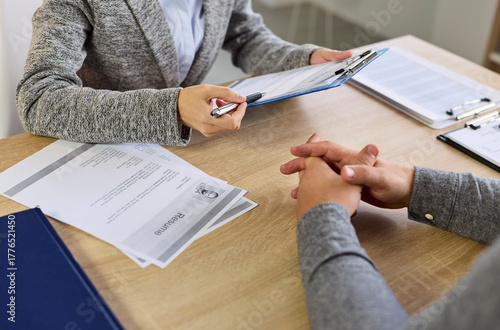 Tableau sur toile Interview recruitment in office manager meets candidate
